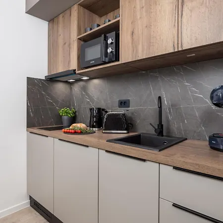 Molo Longo - Downtown Apartman *