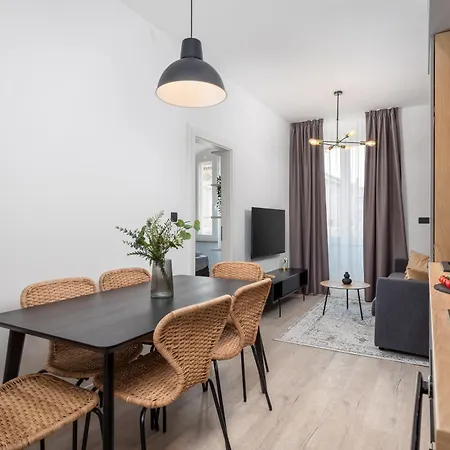Molo Longo - Downtown Apartmán *