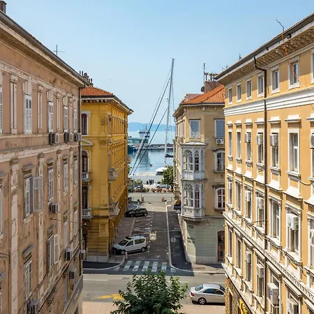 Apartman Molo Longo - Downtown