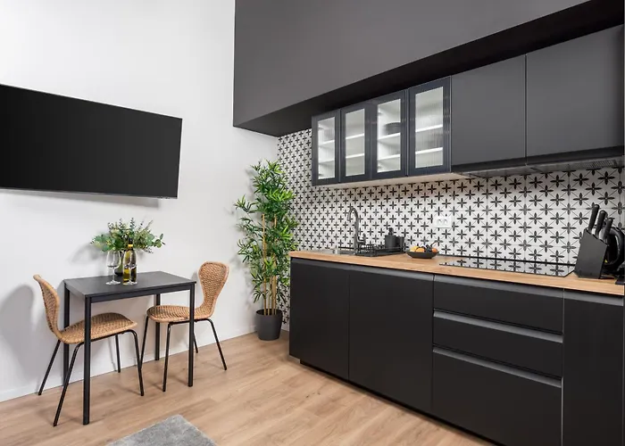 Molo Longo - Downtown * Rijeka