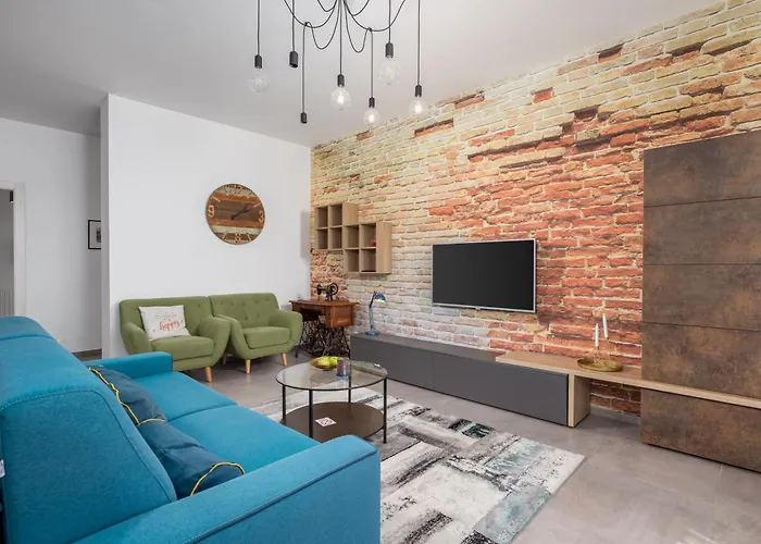 Molo Longo - Downtown Apartment *