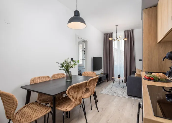 Molo Longo - Downtown Apartment *