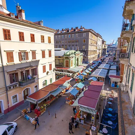 Molo Longo - Downtown * Rijeka