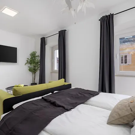 Apartment Molo Longo - Downtown *
