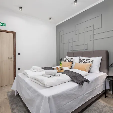 Molo Longo - Downtown Apartamento Rijeka