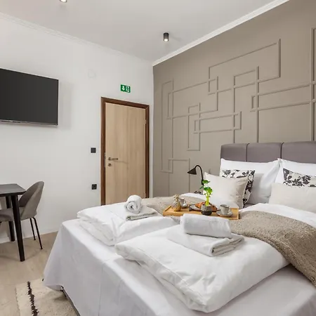 Molo Longo - Downtown * Rijeka