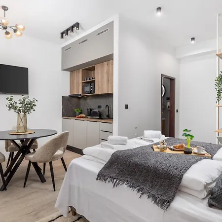 Molo Longo - Downtown * Rijeka