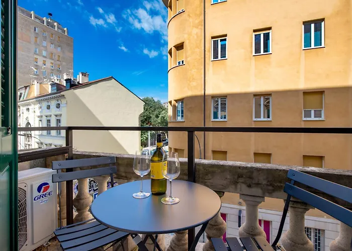 Molo Longo - Downtown Appartement Rijeka