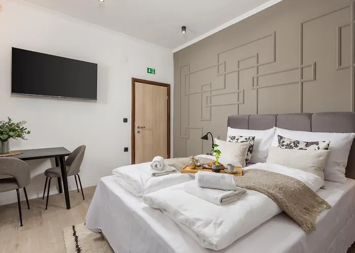 Molo Longo - Downtown * Rijeka