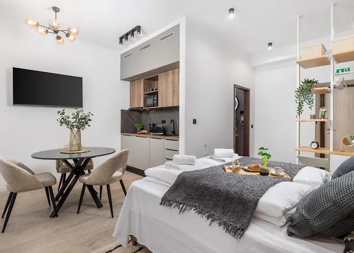 Molo Longo - Downtown * Rijeka