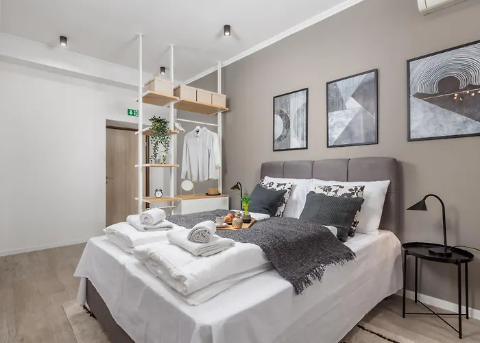 Molo Longo - Downtown Apartament *