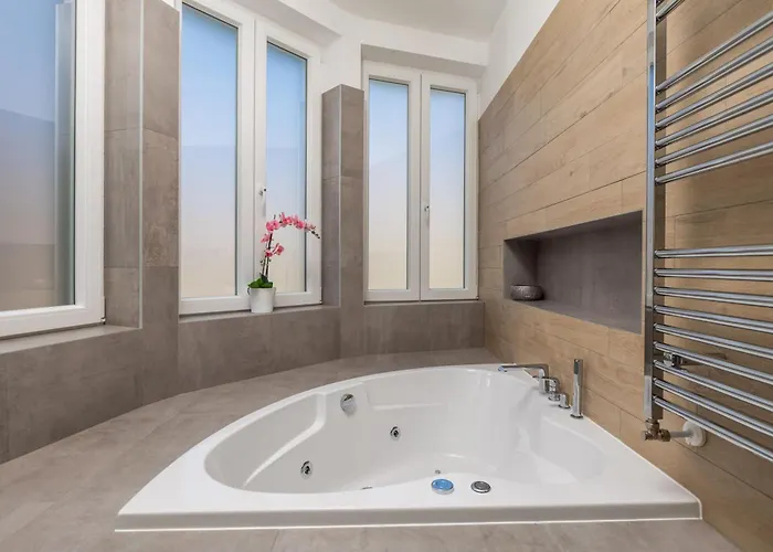 Molo Longo - Downtown * Rijeka