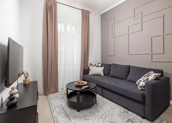 Molo Longo - Downtown * Rijeka